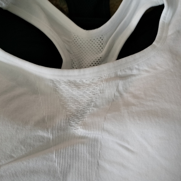 All in Motion Light Support Y Racer back Sports Bras, Black + White, 2X - Picture 8 of 10